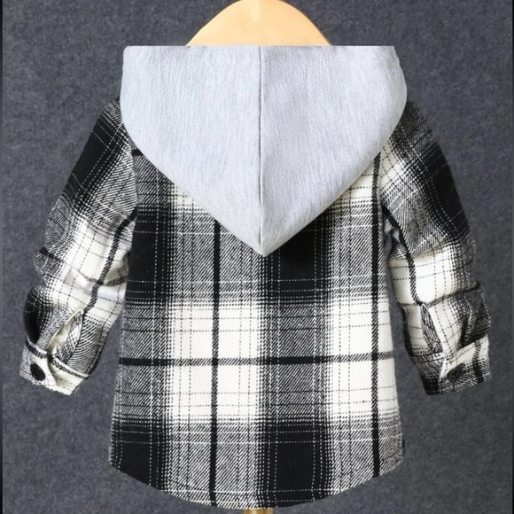 BABY PLAID PRINT HOODED FLANNEL BUTTON COAT (0-3 months) - Picture 2 of 5